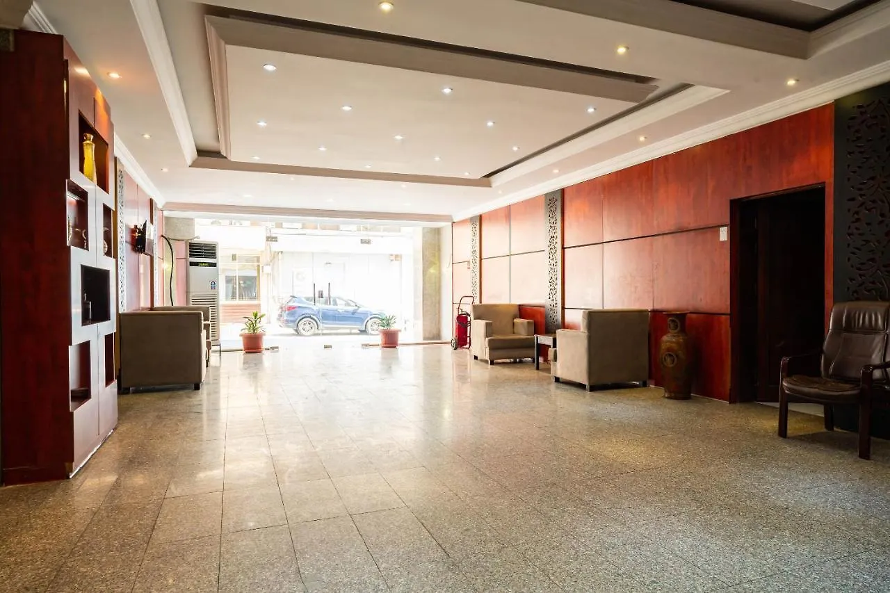 Апарт-отель Oyo 548 Al Seraj For Furnished Apartments Джедда Саудовская Аравия
